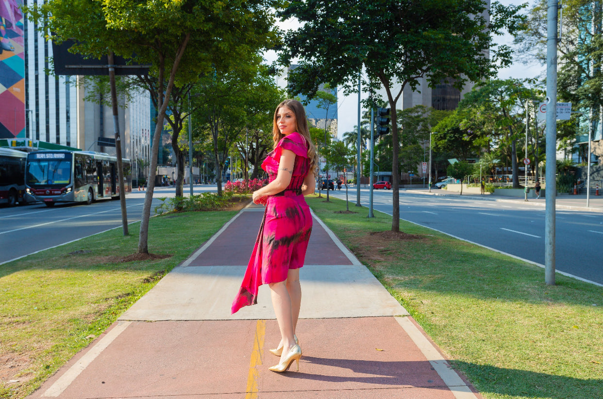 Conjunto Feminino de Saia e Cropped Rosa Tie Day